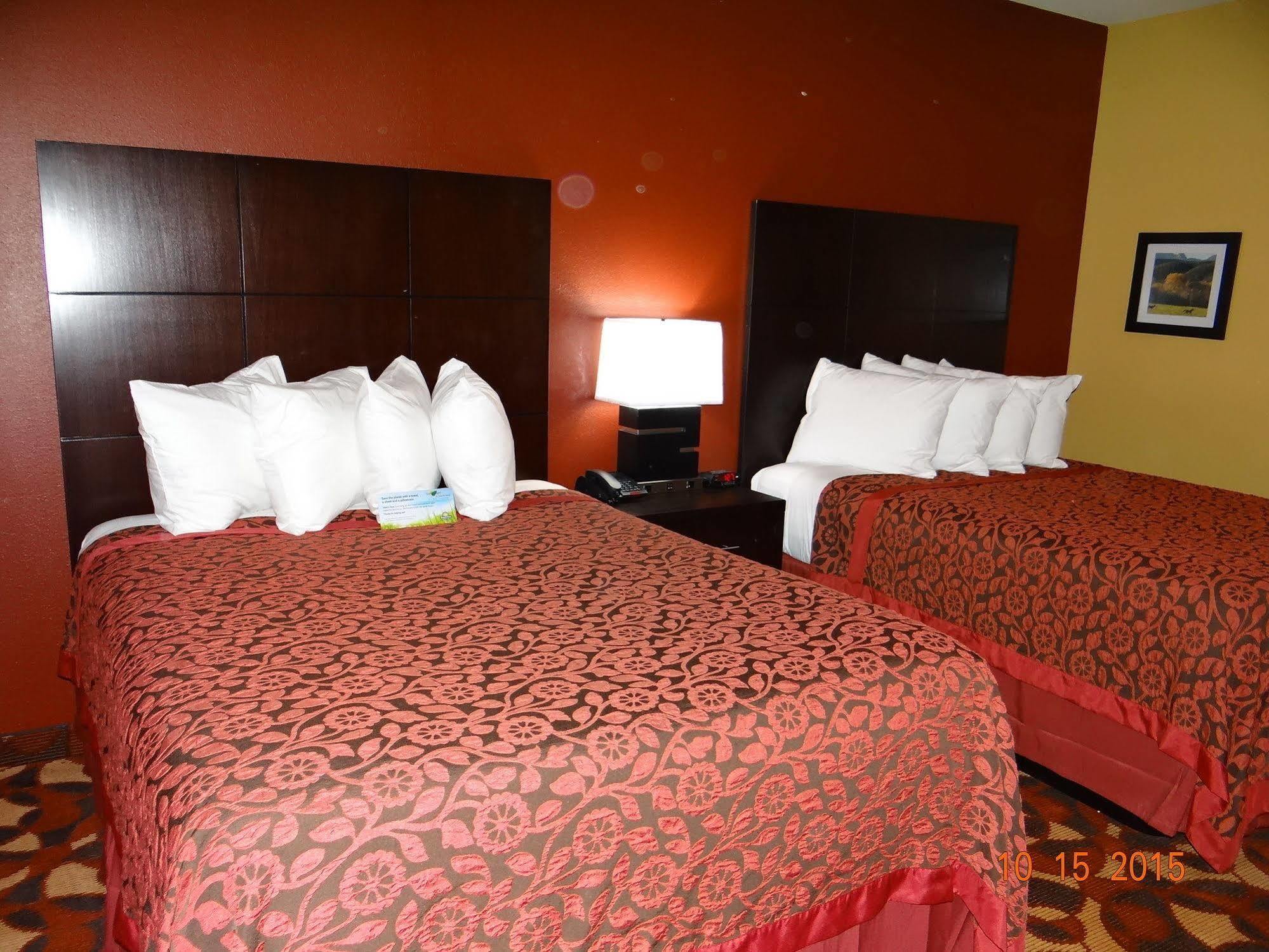 Days Inn & Suites By Wyndham El Dorado Eksteriør billede